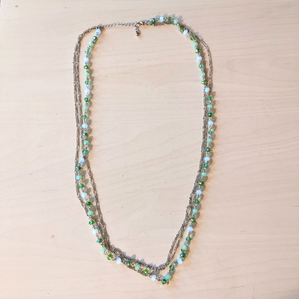 $15/3 Green layered necklace